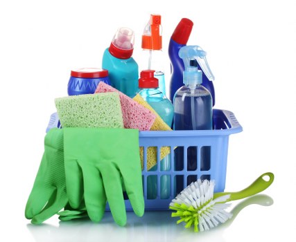Regular cleaning of a bright kitchen in a Canary Wharf flat